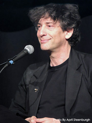A smile from Neil Gaiman in the Saratoga Spring NY Ocean At The End Of The Lane tour